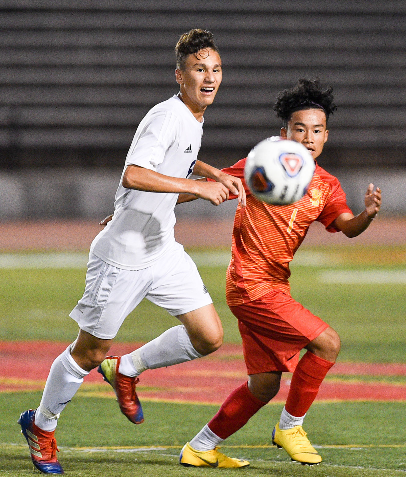 100119-mda-spt-ster-ri-soccer-041a.jpg